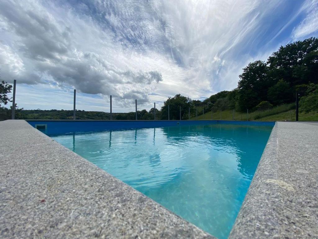 Luxury Villa Arianna Tarano 外观 照片